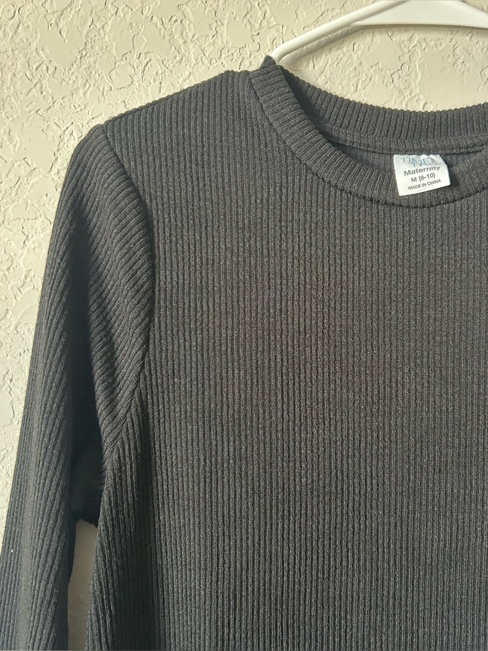 Time & Tru Ribbed Long Sleeve Maternity Dress - Picture 3 of 12